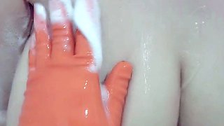 Hot amateur shakes her big boobs