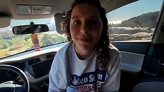 Stepsister Gets a Dick in Her Huge Ass Without Lube!