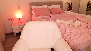 Blonde tight pussy babe solo toy fun in glamour masturbation