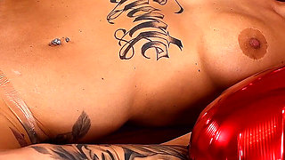 Romantic Valentine's Day Sex with Sexy Barbie, Licked All the Cum off Her Delicious Pussy