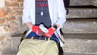 Sagger, Sneakers and Socks! Part 1