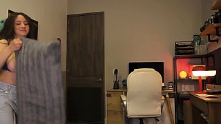 Chubby Brunette Big Boobs Dildo Masturbation