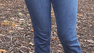 MILF Teasing Her Big Cameltoe in Blue Jeans Outdoors