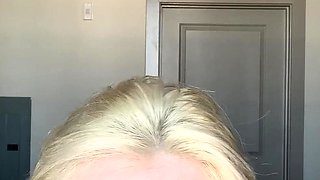 Blonde tight pussy babe solo toy fun in glamour masturbation