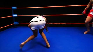 Cassie Del Isa vs Cali Sweets - Raw Pugilists