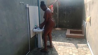 Behind The Scenes: Mature African MILF with Huge Ass Takes BBC Doggystyle