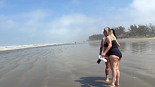 On the Beach My Wife and I Invited a Beachgirl to Fuck She Accepted Because She Was Very Horny! She Has a Pink Pussy