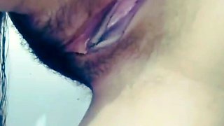 wow sexy bangali bebo spreading out her legs to show all