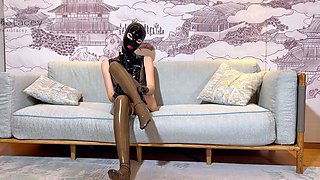 Sexy brunette wearing stockings masturbates webcam