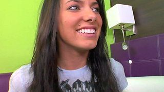 Brunette Babe Fingers Blonde in Steamy Outdoor Threesome