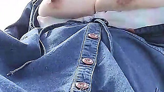A Married Woman Gets Excited by Outdoor Masturbation