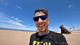 Stranded Ship Hentai: Meis Big Ass Pounded on the Beach