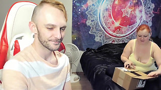 TracyD clit sucker vibe unboxing and masturbation