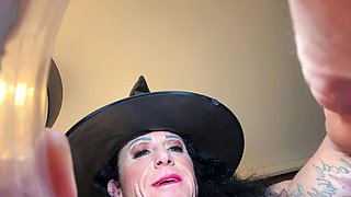 Muscle MILFs Giant Cuck Potion ASMR Blunder