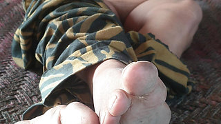 Simgle house wife pakistan having fun in solo