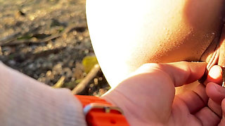 While I was having sex with my boss's daughter in nature, some people spotted us from afar.