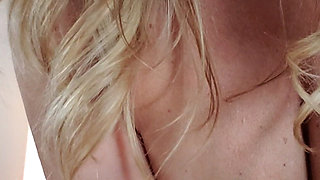 Real Hotwife Jess Ryan Foot N Pussy Tease