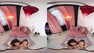 Curvy Amalia and Simona share sloppy blowjobs in HD VR