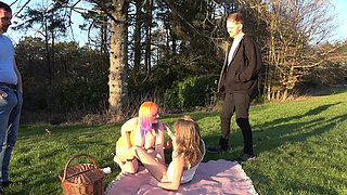 Couple Swap Picnic with April Paisley & Emojizz