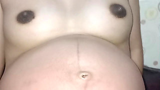 My Girlfriend Loves to Suck My Cock