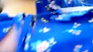 fat saleswoman fucks a pussy in the bushes near the store