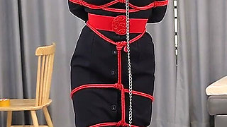 My Girlfriend in Black Stockings Was Bound by a Red String on the Chair-i Really Liked How She Was Tied up