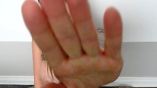 Awesome Big Boobs Blonde Masturbates In The Shower