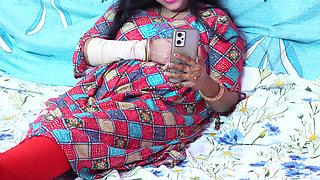 I saw my stepsister showing her body to her boyfriend over a video call