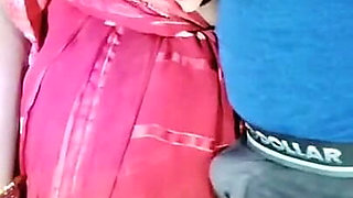 Hot Indian Desi Bhabhi Romance in Saree
