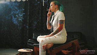 Smoker with Dirty Soles 4K