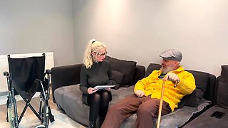 Old senior grandpa pussyfucking hot slut