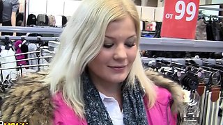 Chick Used In Public Toilet