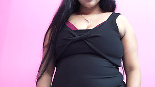 Boss Sex the Employee, if the Boss's Wife Was Not on the Phone Then the Girl Employee Fulfilled the Boss's Wish, Hindi Audio