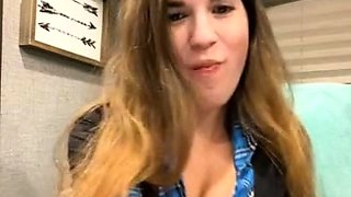 Slutty amateur flashing her big boobs in the backseat