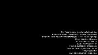 The best lesbian kisses