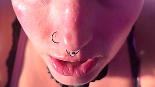 Lasirena69 Fulfills Fan Fantasy With Close Up Blowjob