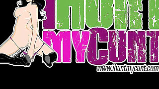 Sexy College Student Juliia Bates Her Pussy Completely Naked