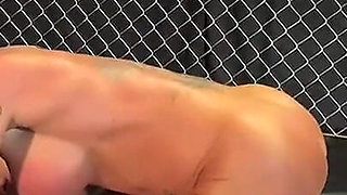 Kandylegs Vs Sinthia Bee Catfight