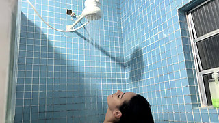 Naked in the Bath with the Very Hot Boy