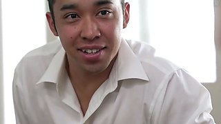 JAPANESE SCHOOL TEACHER SHOWS A STUDENT MASTURBATE ENGAGING