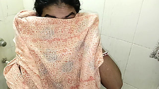 Session 08, Desi Indian Wife Carrot Fingering Her Wet Pussy in Bathroom