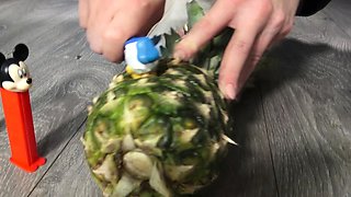 redhead bimbo teen crush cake and pee on it